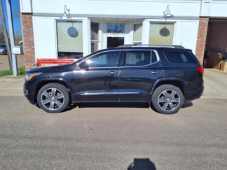 Used 2017 GMC Acadia Denali w/ Technology Package image 1