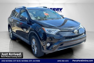 Used 2016 Toyota RAV4 Limited image 1