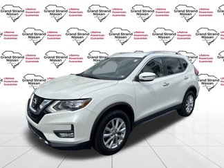 Used 2017 Nissan Rogue SV image 1