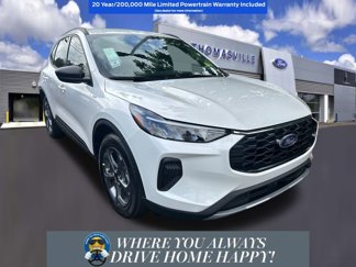 New 2025 Ford Escape ST-Line w/ Equipment Group 301A image 1