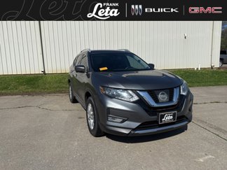 Used 2017 Nissan Rogue SL image 1