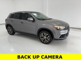 Used 2018 Mitsubishi Outlander Sport ES image 1