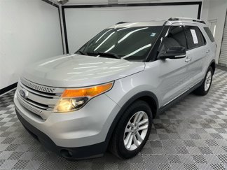 Used 2014 Ford Explorer XLT w/ Equipment Group 202A image 1