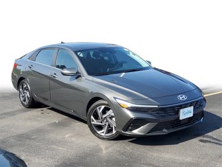 Used 2024 Hyundai Elantra SEL w/ Convenience Package image 1