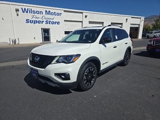 Used 2020 Nissan Pathfinder SL image 1