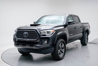 Used 2019 Toyota Tacoma TRD Sport image 1