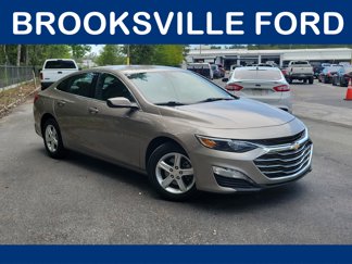 Used 2024 Chevrolet Malibu LT image 1
