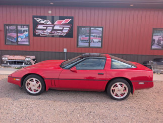 Used 1989 Chevrolet Corvette Coupe image 1