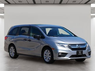 Used 2018 Honda Odyssey LX image 1