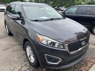 Used 2017 Kia Sorento LX image 1
