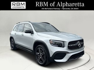 Used 2022 Mercedes-Benz GLB 250 image 1