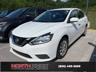 Used 2017 Nissan Sentra SV image 1
