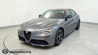 Used 2022 Alfa Romeo Giulia Veloce image 1
