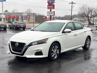 Used 2022 Nissan Altima 2.5 S image 1