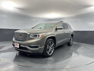 Used 2019 GMC Acadia Denali w/ Technology Package image 1