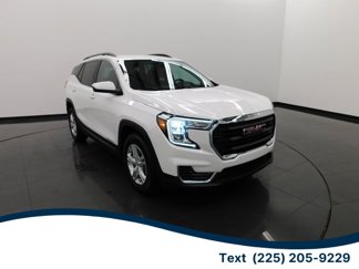 Used 2024 GMC Terrain SLE w/ Driver Convenience Package image 1