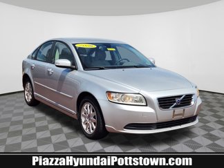 Used 2008 Volvo S40 2.4i image 1