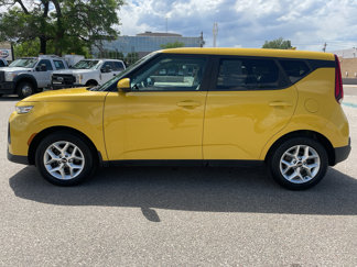 Used 2020 Kia Soul S image 1