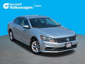 Used 2016 Volkswagen Passat 1.8T S image 1