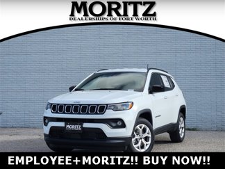 New 2025 Jeep Compass Latitude image 1