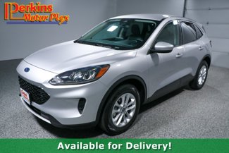 Used 2020 Ford Escape SE image 1