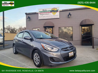 Used 2017 Hyundai Accent SE image 1