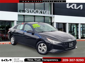 Used 2022 Hyundai Elantra SE image 1