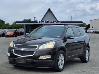 Used 2010 Chevrolet Traverse LT image 1
