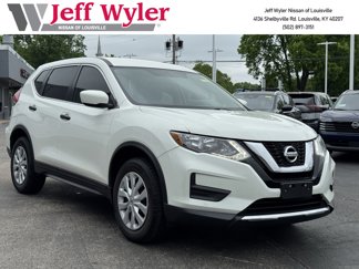 Used 2017 Nissan Rogue S image 1