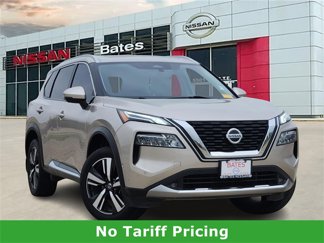 Used 2021 Nissan Rogue Platinum image 1