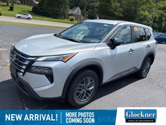 Used 2024 Nissan Rogue S image 1
