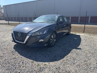 Used 2022 Nissan Altima 2.5 SV image 1