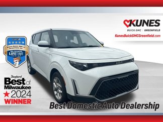 Used 2023 Kia Soul LX w/ Option Group 015 image 1