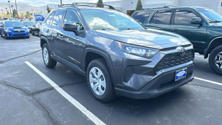 Used 2020 Toyota RAV4 LE image 1