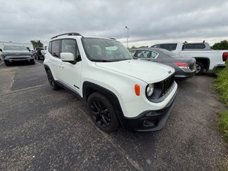 Used 2018 Jeep Renegade Altitude w/ Popular Equipment Group image 1