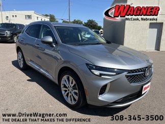 Used 2023 Buick Envision Avenir image 1