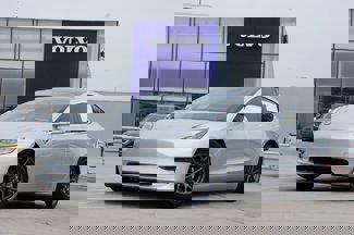 Used 2018 Tesla Model 3 Long Range image 1