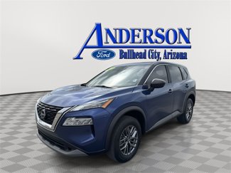 Used 2023 Nissan Rogue S image 1