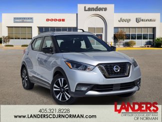 Used 2020 Nissan Kicks SR w/ Exterior Package image 1