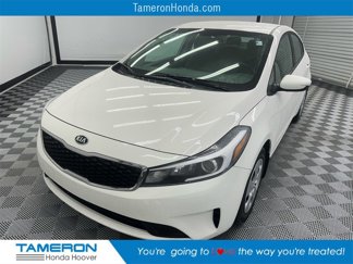 Used 2017 Kia Forte LX image 1