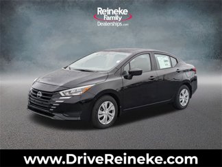 New 2025 Nissan Versa S w/ Trunk Package image 1