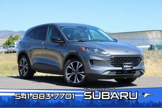 Used 2022 Ford Escape SE w/ SE Sport Appearance Package image 1