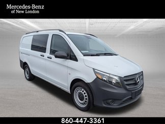 Used 2022 Mercedes-Benz Metris image 1