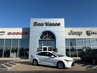 Used 2023 Toyota Corolla LE image 1