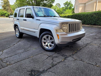 Used 2012 Jeep Liberty Sport image 1
