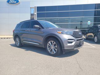 Used 2022 Ford Explorer XLT w/ Equipment Group 202A image 1