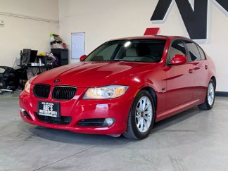 Used 2010 BMW 328i xDrive Sedan image 1