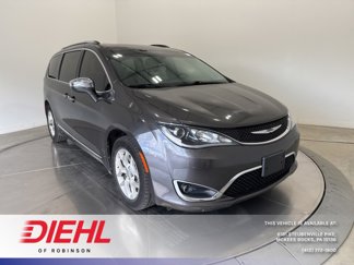 Used 2020 Chrysler Pacifica Limited image 1