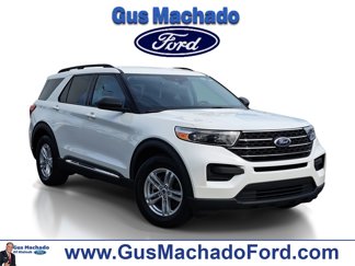 Used 2023 Ford Explorer XLT image 1