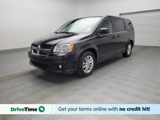 Used 2019 Dodge Grand Caravan SXT image 1